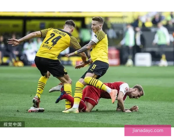 杰尼潘萨力克洛特伏尔加格勒B队 以2-0战胜对手夺得胜利